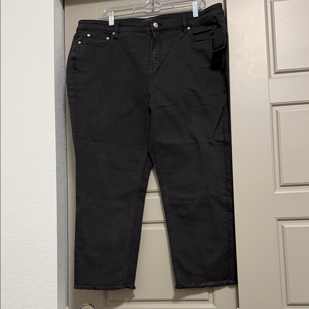 Black Women’s Stretch Straight Jeans